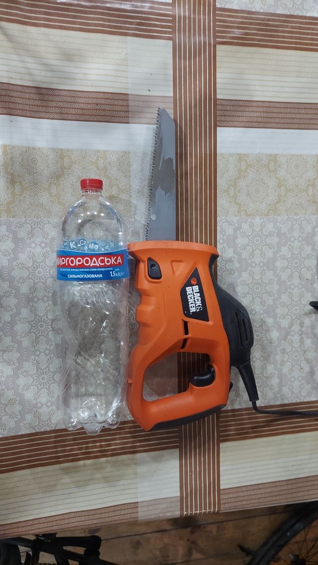 Пилка для спилки веток, электро, Black&Decker