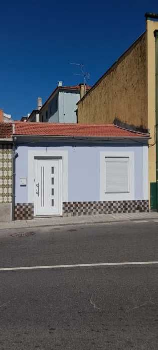 Moradia/Casa T2 Térrea em Campanhã