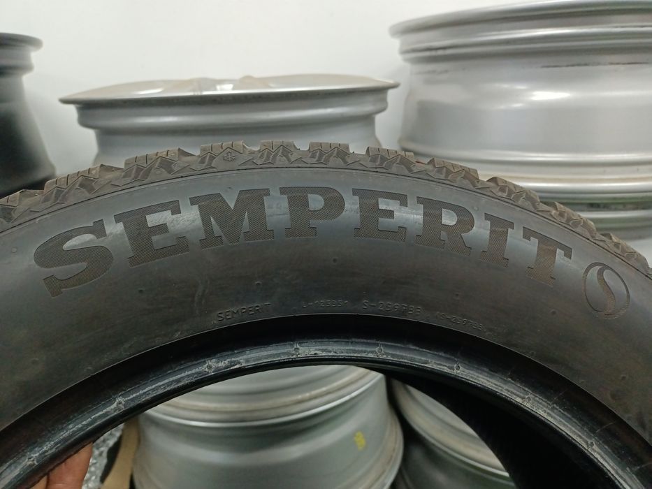 2021r 4 x 215/65/17 Semperit Opony Zimowe Wysyłka
