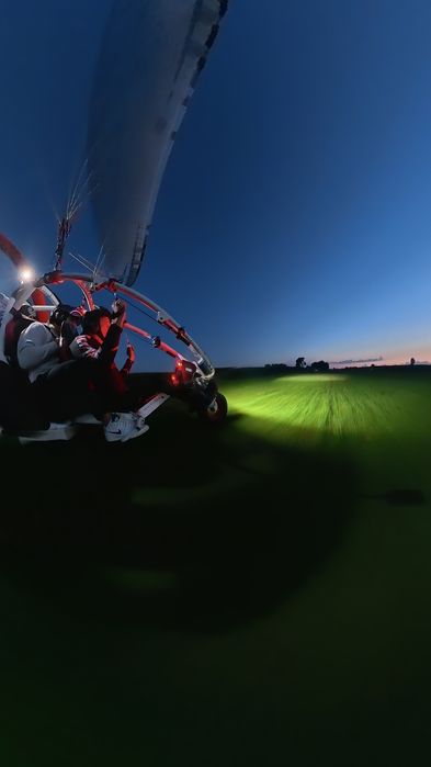 Voucher Fly4fun.pl- lot widokowy motoparalotnią, 15 min.