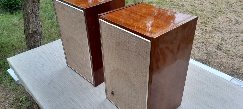 Проигрователь виниловых дисков ВЕГА 101 СТЕРЕО с колонками.