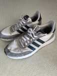 Sapatilhas Adidas 43