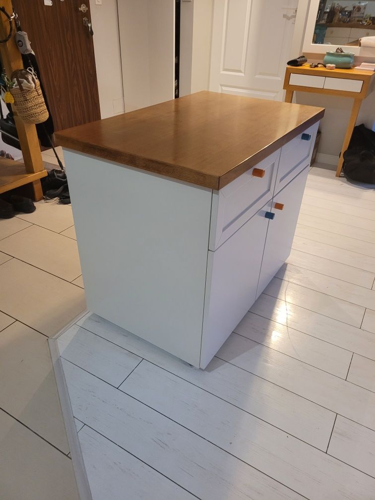Sprzedam komodę 90x60x80 kolor buk