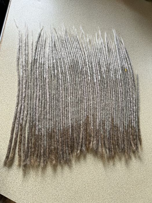 Dredy syntetyczne dreads dreadlocks 57 szt 40-50 szydelkowane recznie
