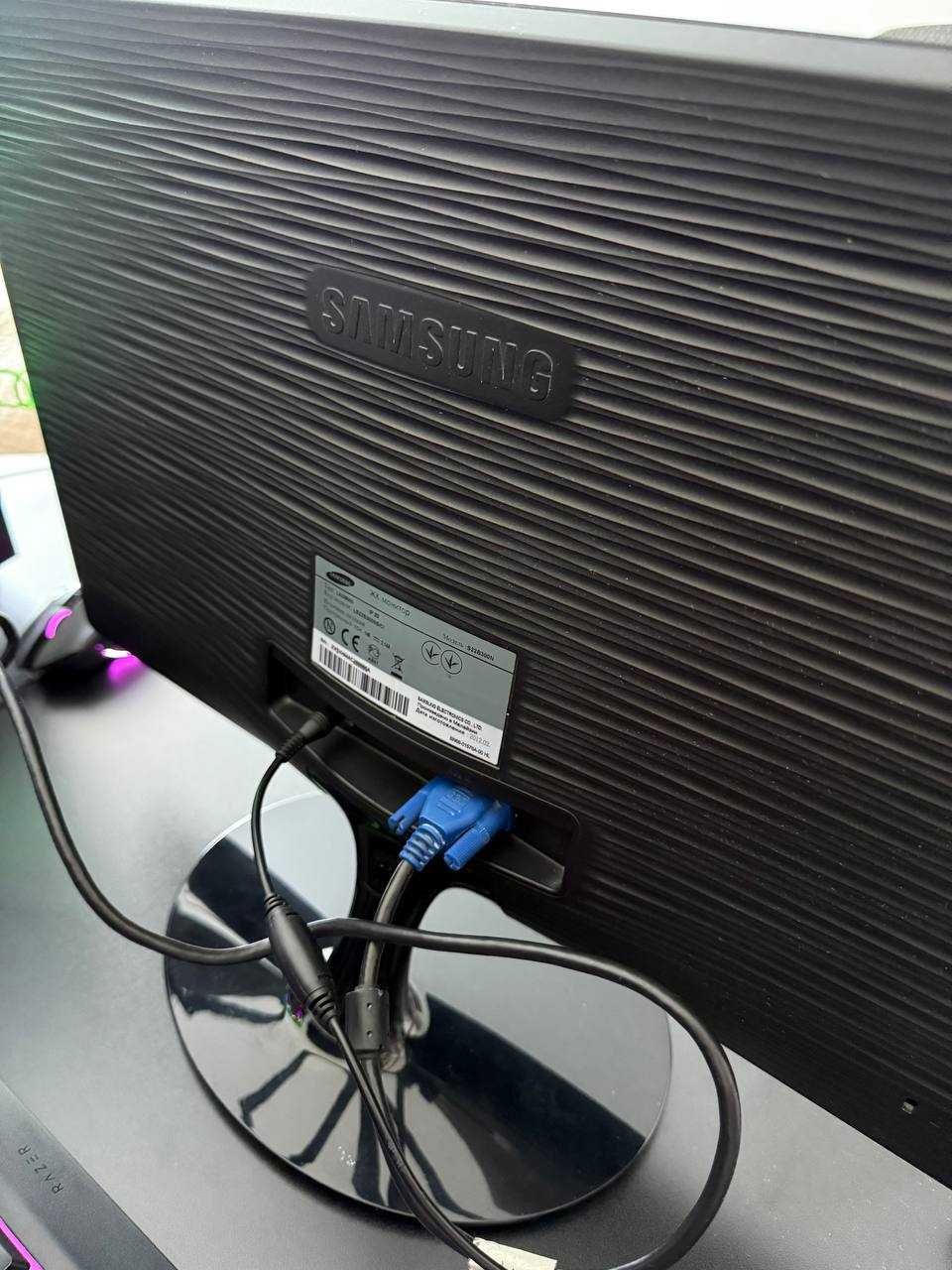 Комп'ютерний монітор 22" Samsung S22B300