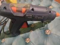 Pistolet na klej