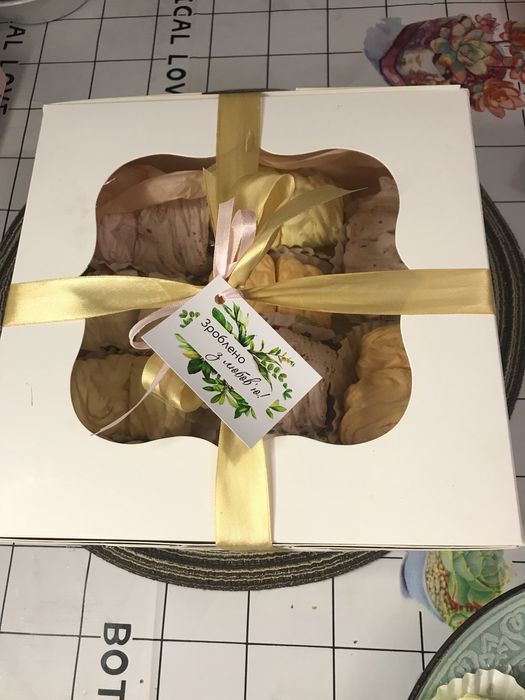 Домашній зефір та горішки зі згущеним молоком