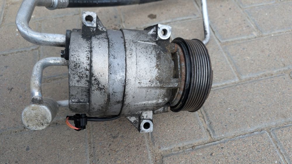 Компресор кондиціонера Рено 1,9DCI , renault