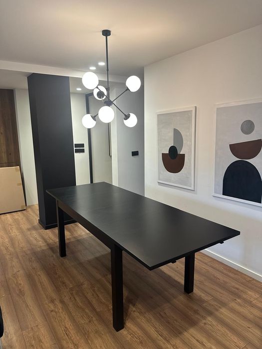 Mesa IKEA BJURSTA como nova