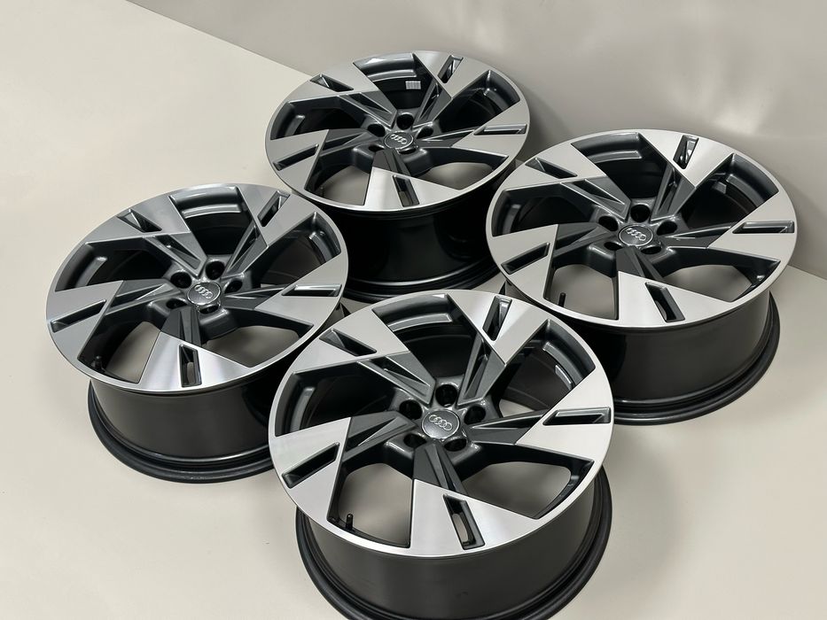 Оригінальні диски Ауді Q7 4M E-Tron 5x112 R20. 4KE601025T