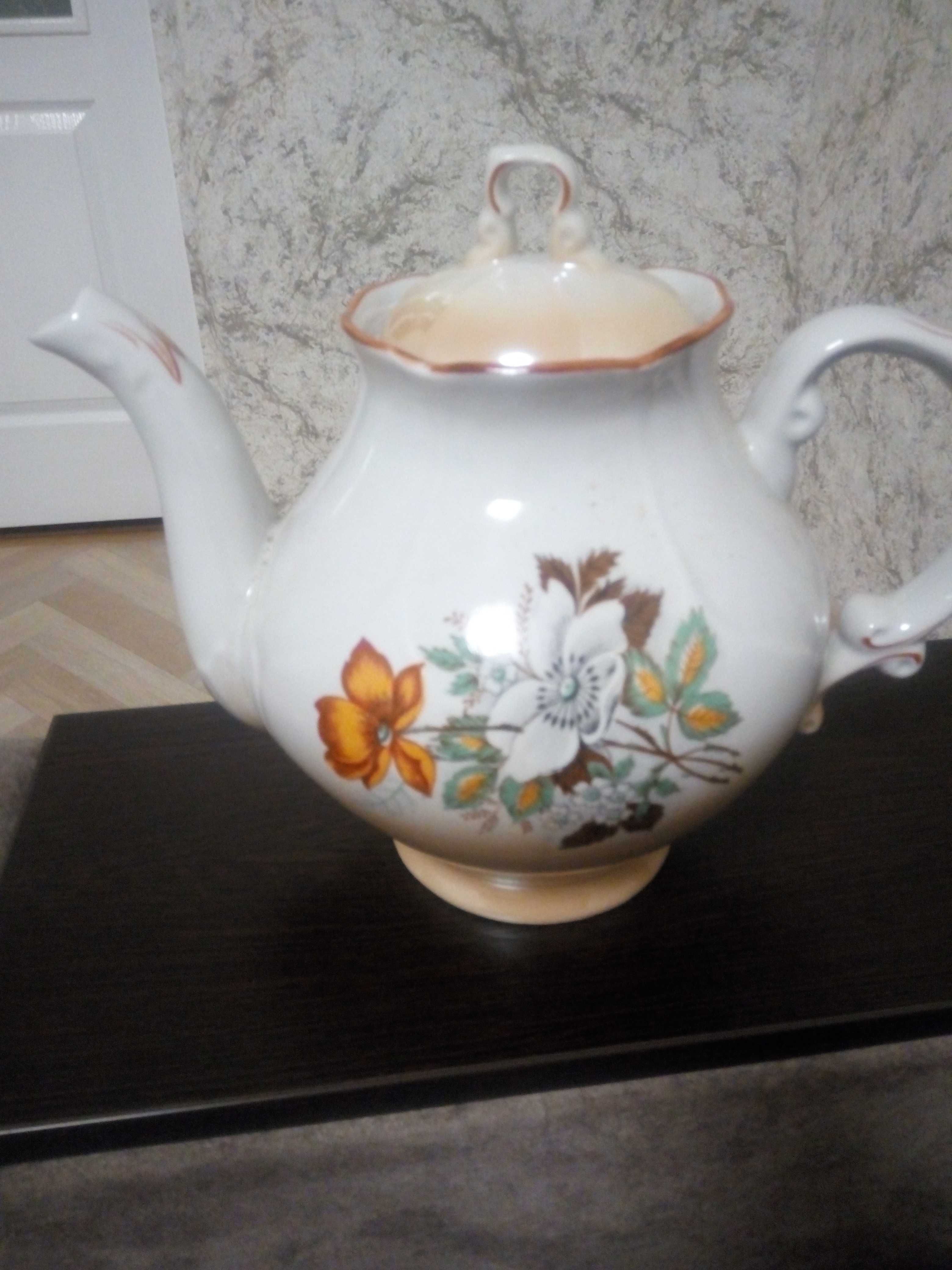 Продам заварочный чайник