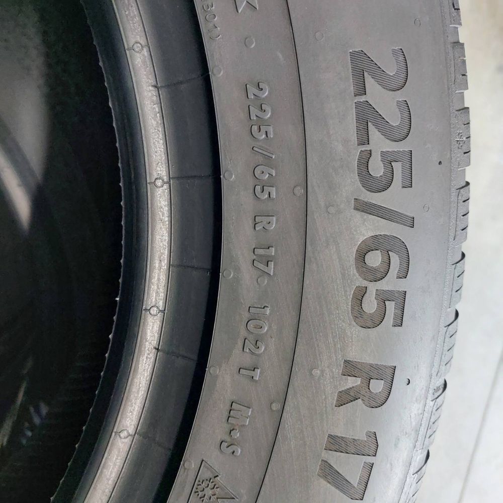 225/65/17 R17 Continental WinterContact TS870P 4шт зима
