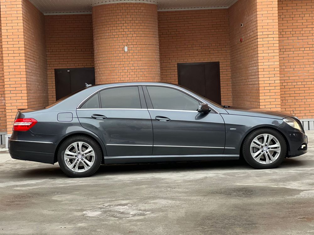 Mercedes Benz E 250