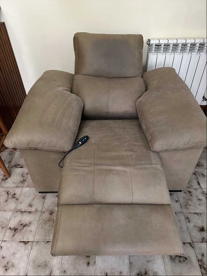 Sofa repousa pés électrico tecido