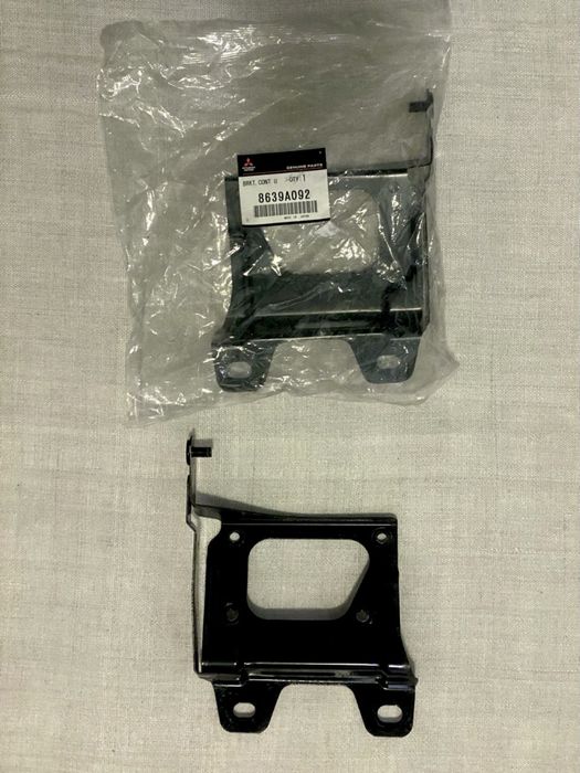 Радар кронштейн фішка радара ACC Аутлендер 3 PHEV Екліпс Кросс 2017-