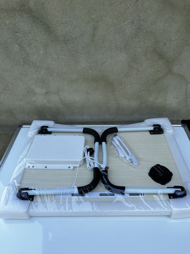 Nowy stolik do łóżka, pod laptopa, 4x USB, podatawka pod iPad, kubek!
