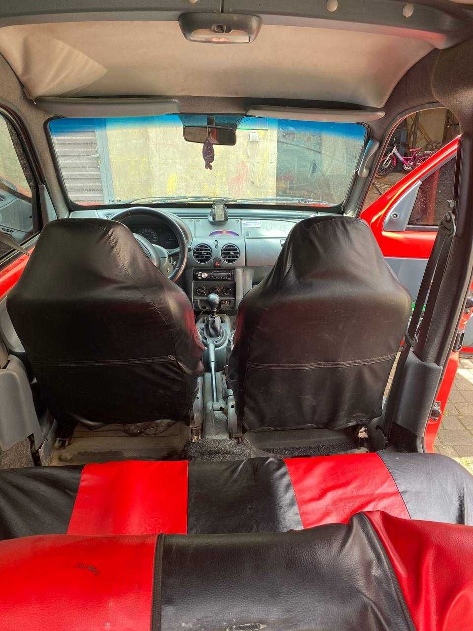 Продається автомобіль Renault Kangoo