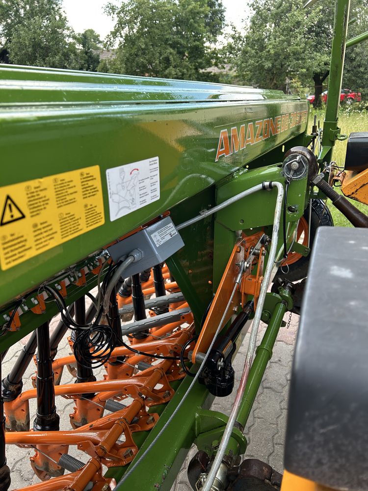 Siewnik Amazone D8-30 Super