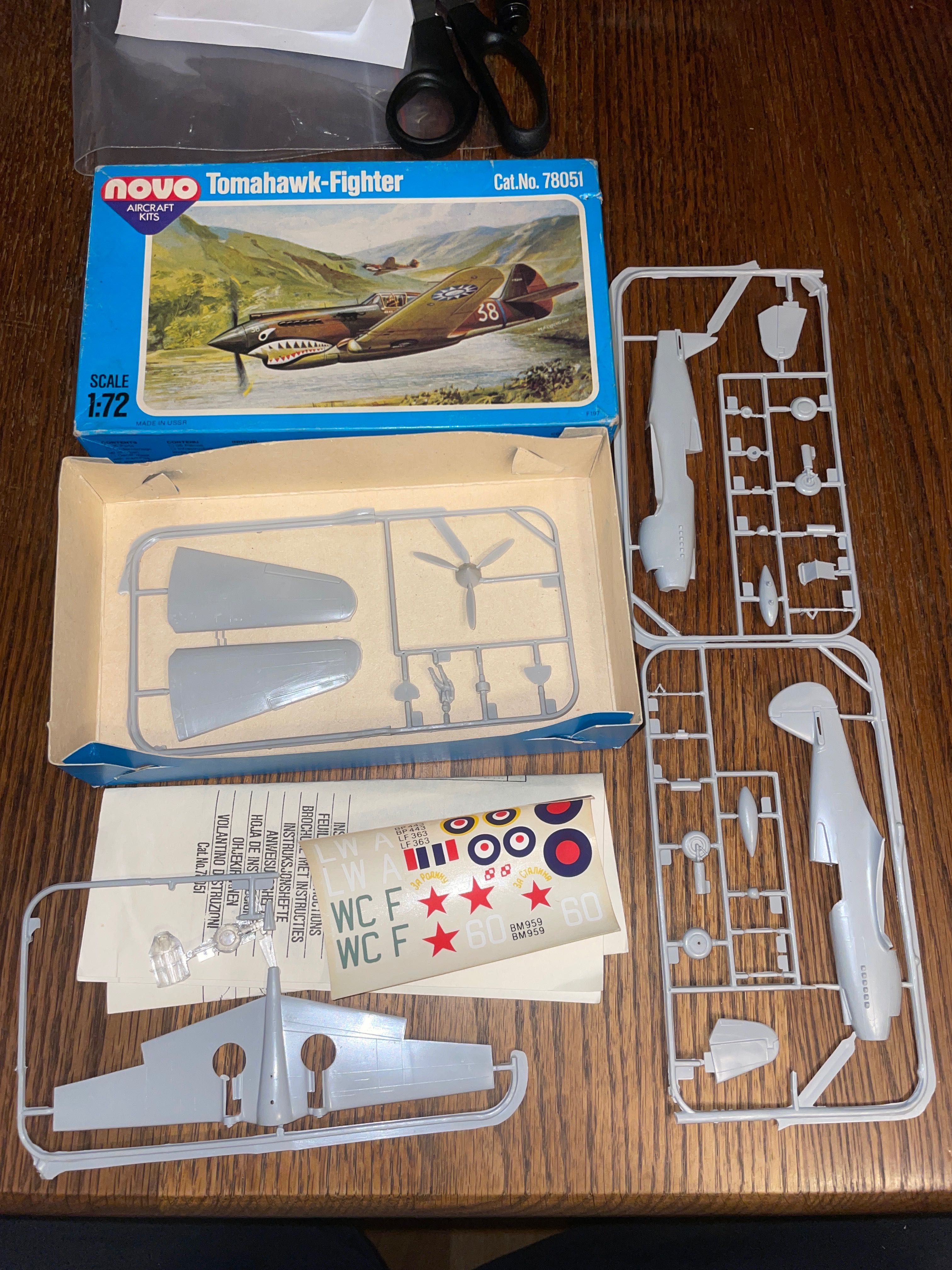 Tomahawk-Fighter 1:72 Novo kat number 78051