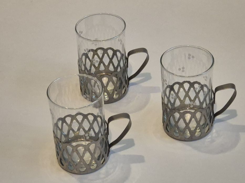 3 szklanki z PRL koszyczki i szklanki w kropki unikat