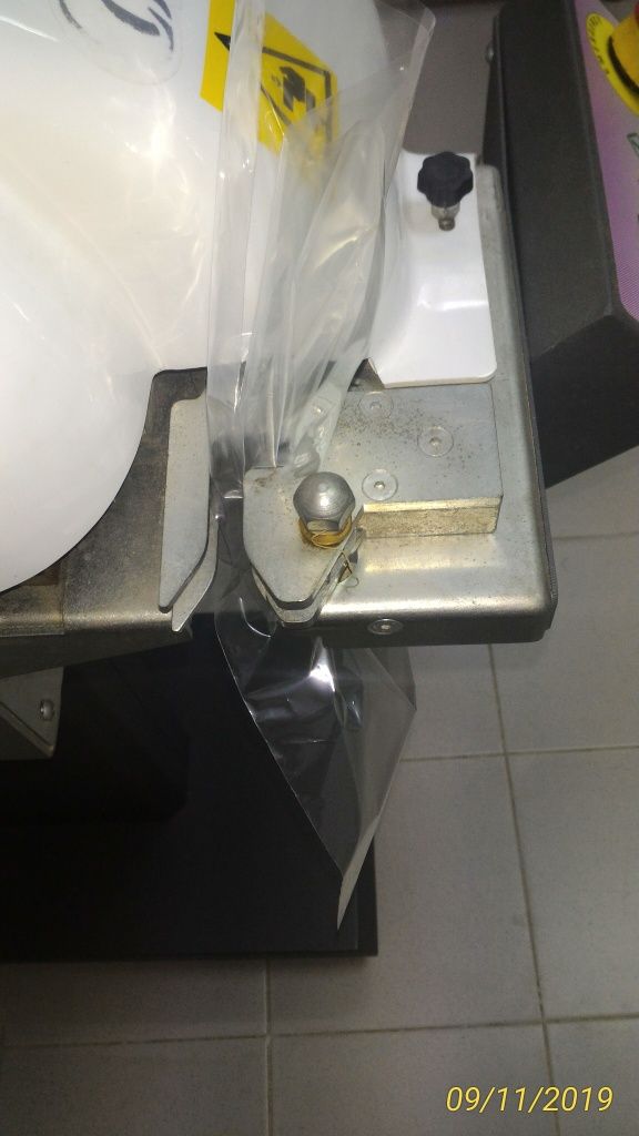 Máquina de fechar sacos