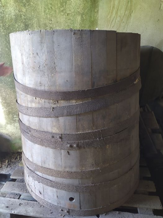 Vendo Dorna com tampa