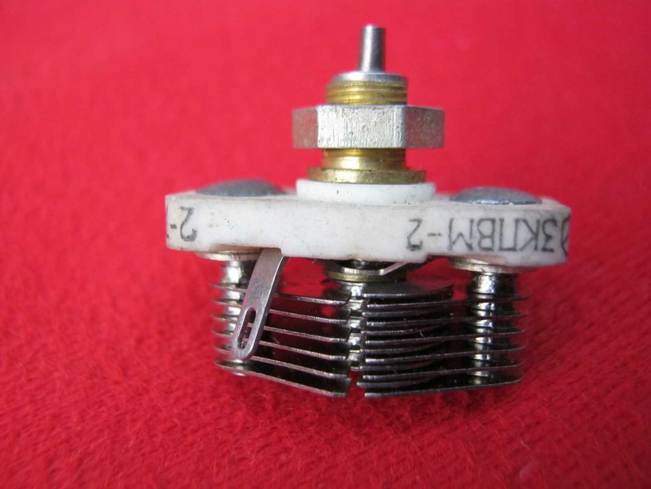 Конденсатор  диференційний   /  метелик  / кераміка