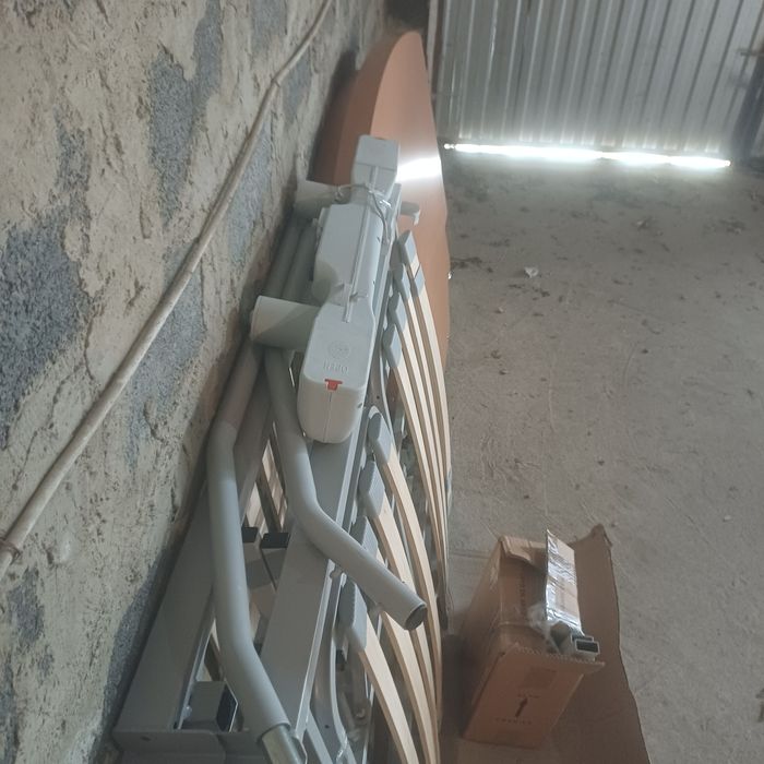 Електричне лікарняне ліжко