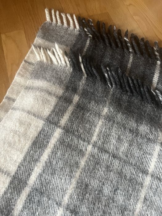 Welniany koc w kratke welna