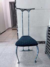 Krzesło metaloplastyka