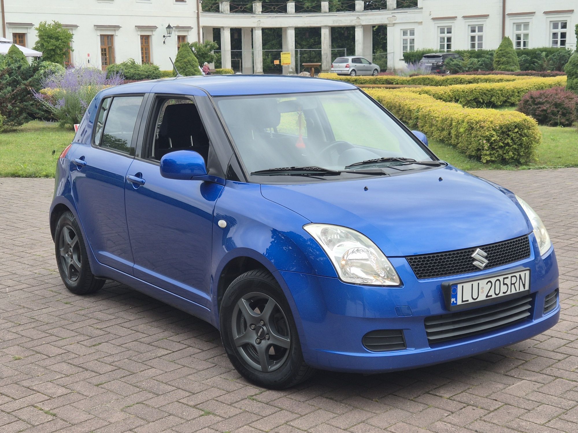 Suzuki Swift 1.3 92KM  benzyna 5 drzwi