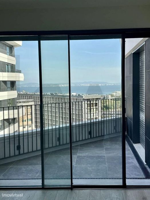 T1 terminado, com vista rio -  Distrikt, Expo