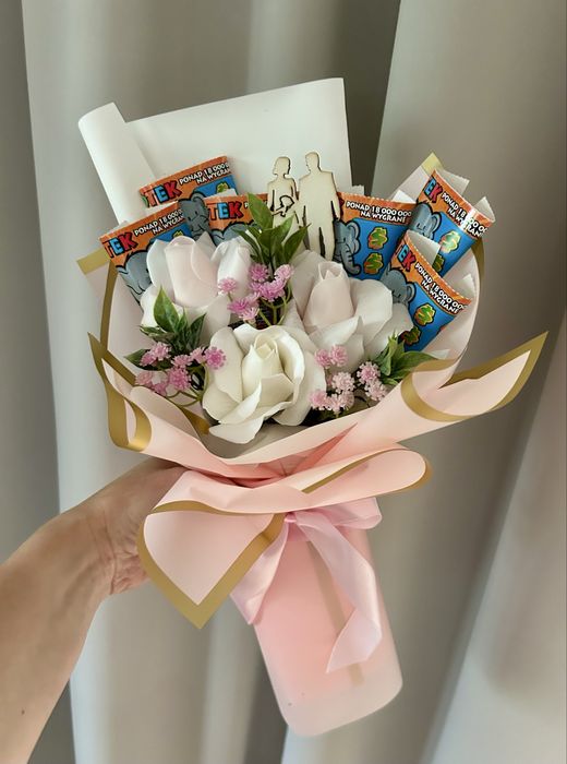 Bukiet z kwiatów mydlanych ze zdrapkami na ślub