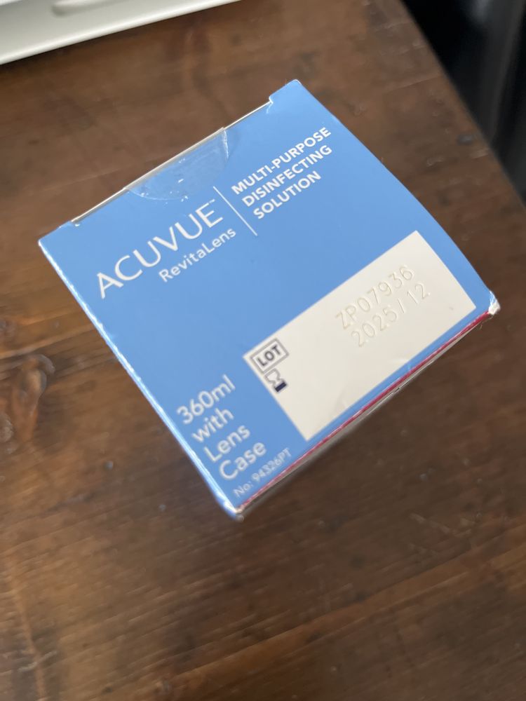Nowy plyn do soczewek Acuvue RevitaLens 360 ml