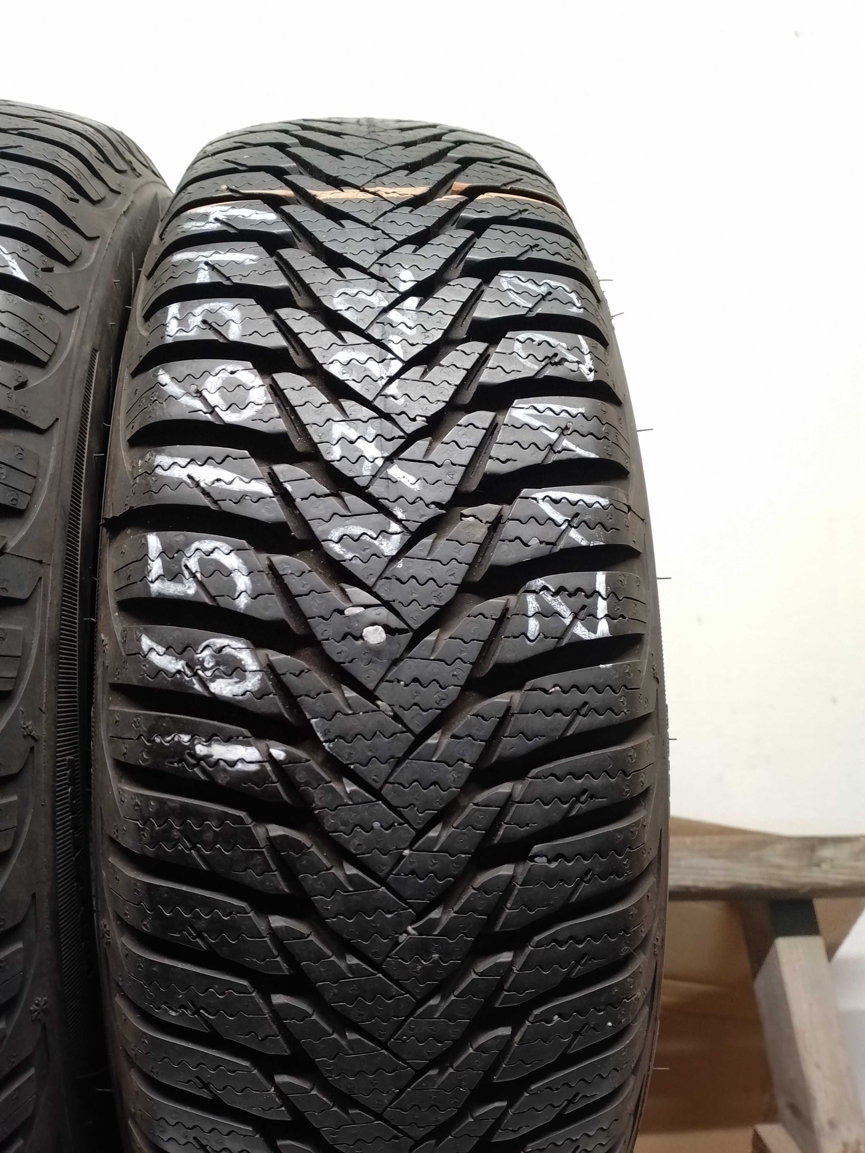 165/65 14 GoodYear Ultra Grip8 2722 Obrzycko Z1123