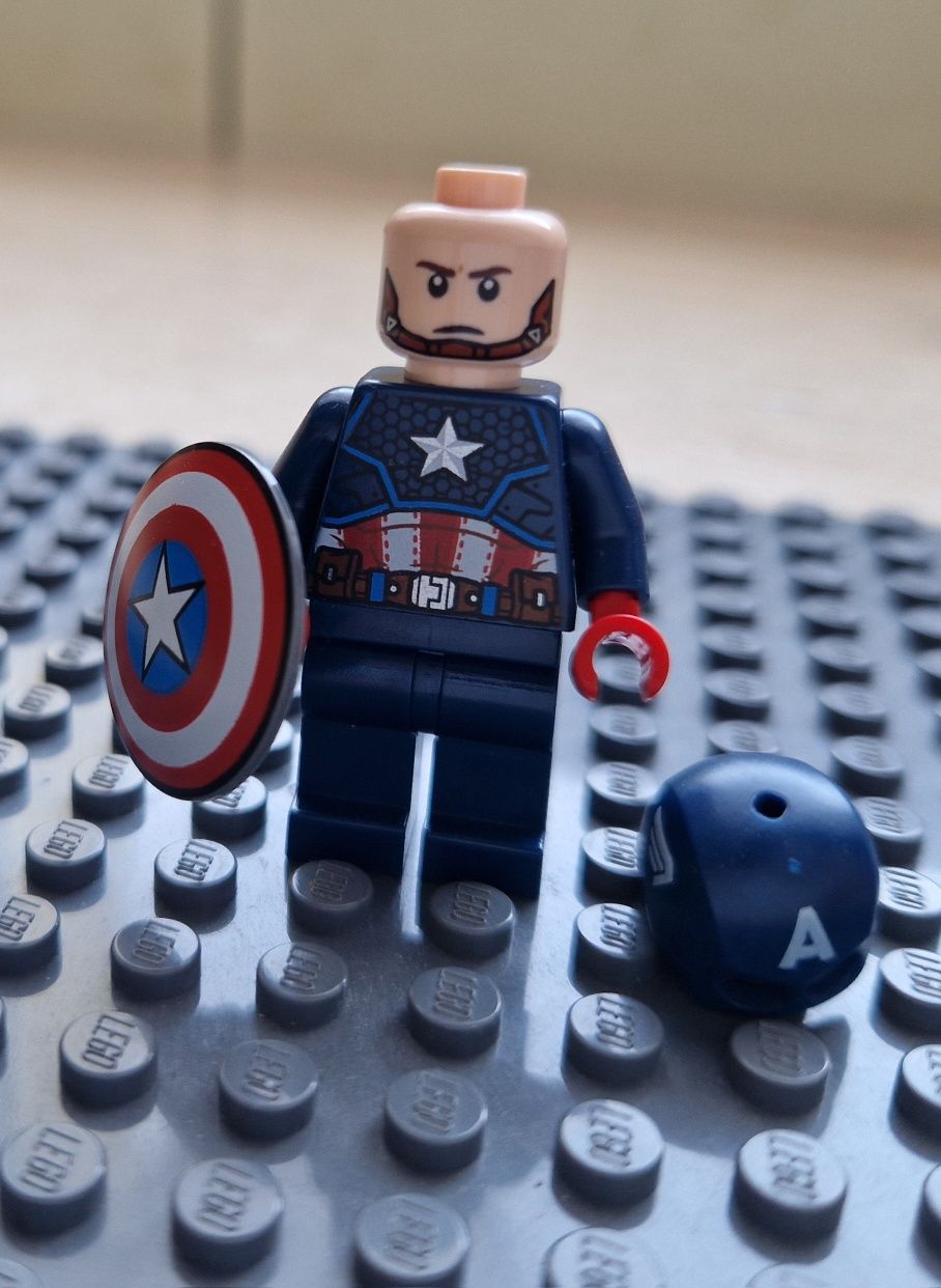 Lego figurka Captain America