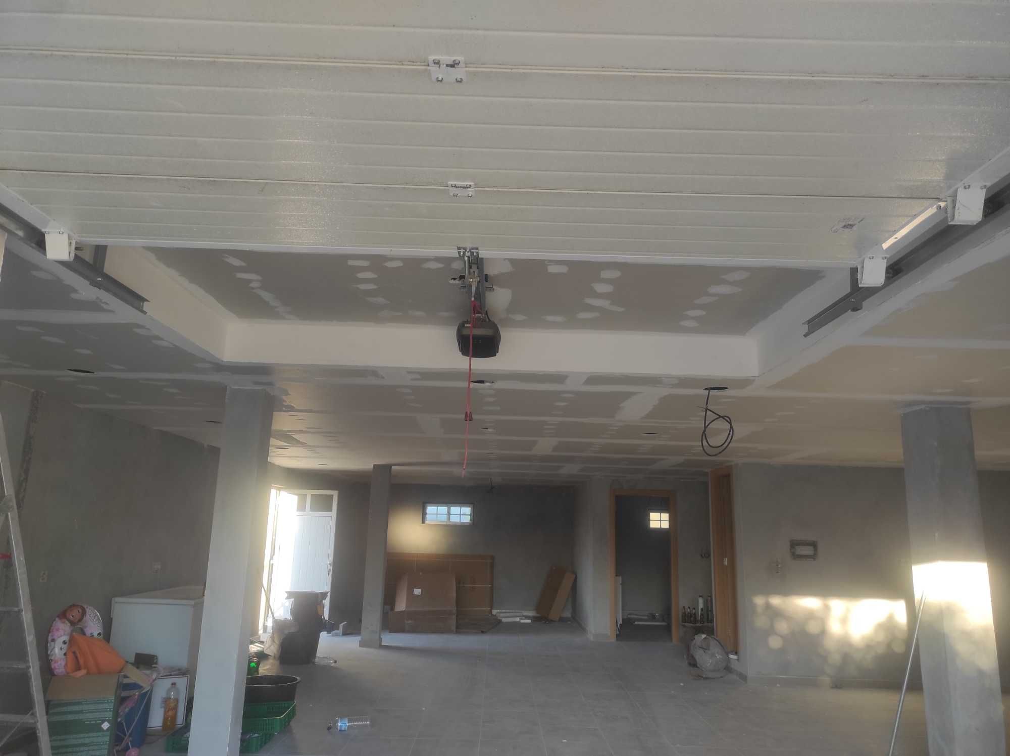 Trabalhos de pladur /pinturas/pvc