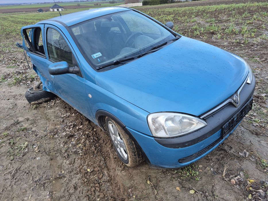 Części opel corsa c silnik 1.7 cdti Z17DTH skrzynia f23 kolor z20n