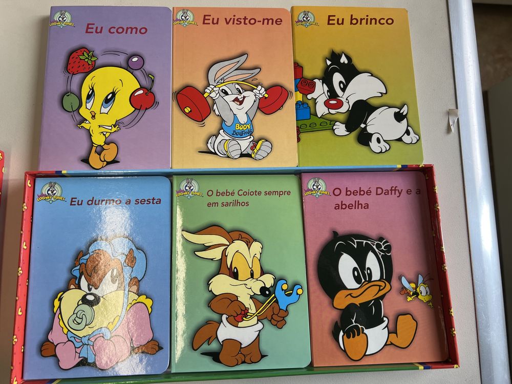 Livros Loney Tunes bebé