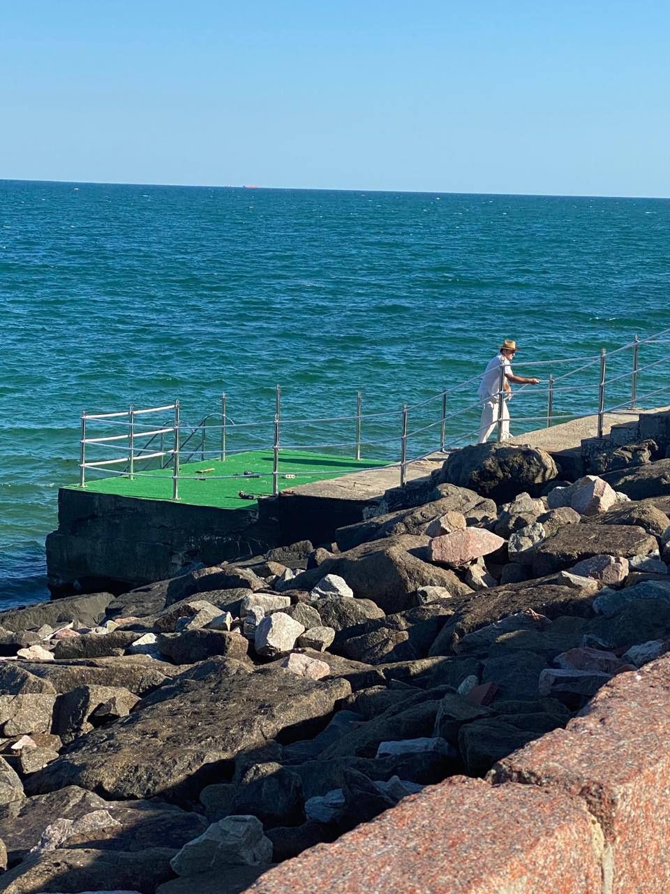 Оренда Перша Лінія  свій пляж  відпочинок у моря Совіньон свій пляж