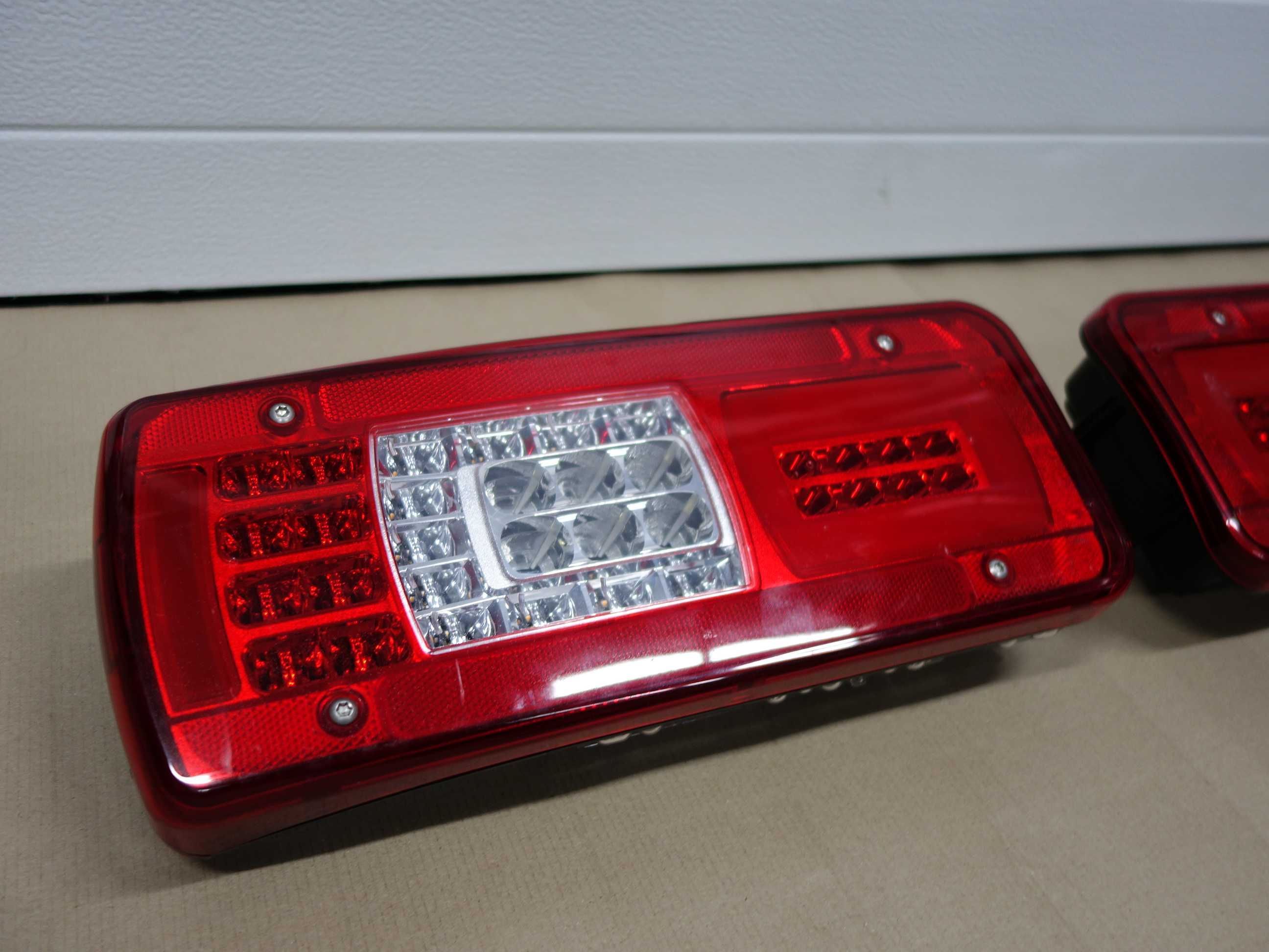 lampa tył mercedes sprinter 907 led  skrzynia rama kontener lewa prawa