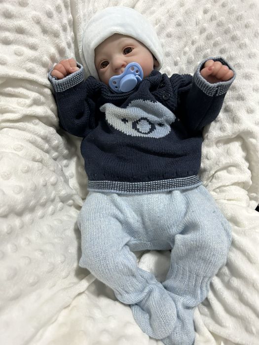 Bebé Reborn com surpresas por encomenda
