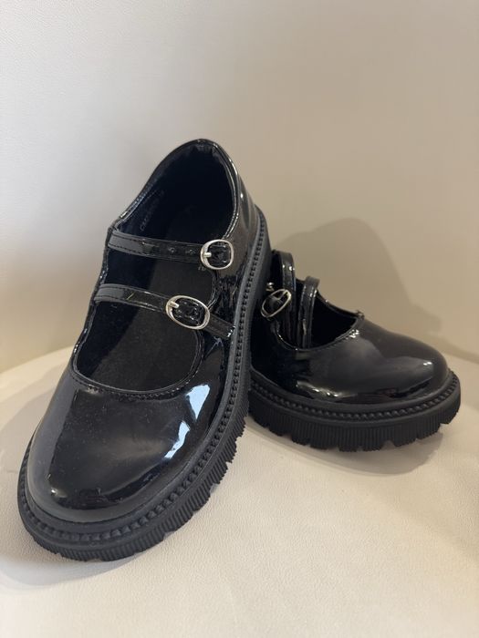 Lakierki, eleganckie buty dziewczęce, półbuty na rozpoczęcie roku, 32