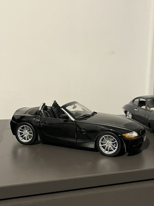 Bmw z4 1:18 motormax tuning