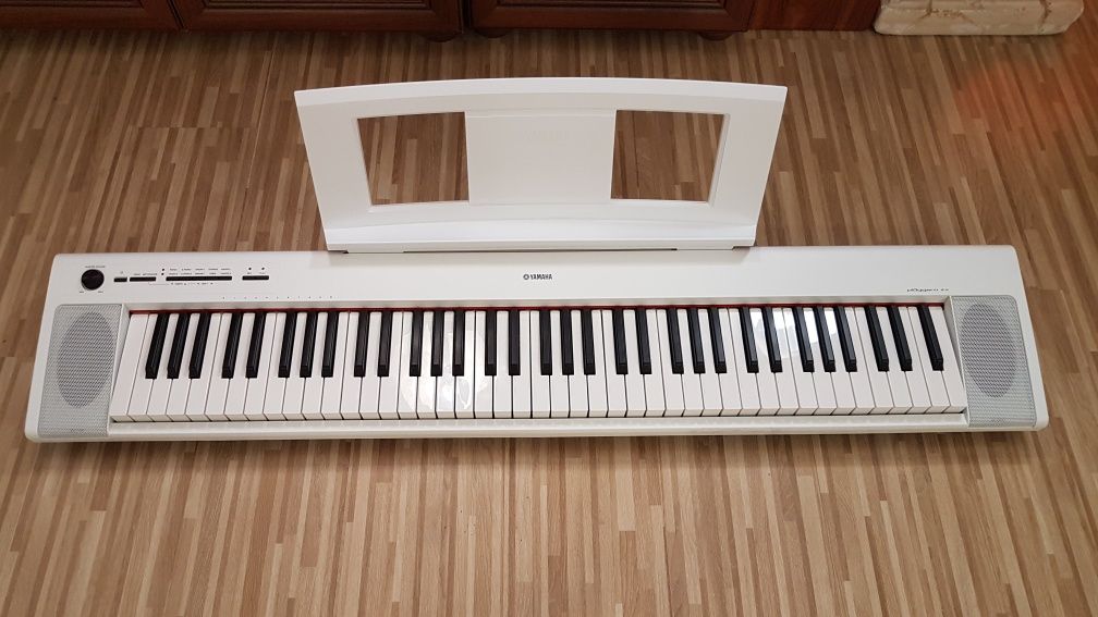 Pianino cyfrowe Yamaha NP-32 WH