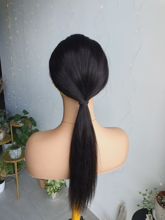 Długa peruka z włosów naturalnych na opasce 60 cm