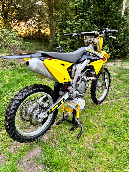 Suzuki Rmz super stan