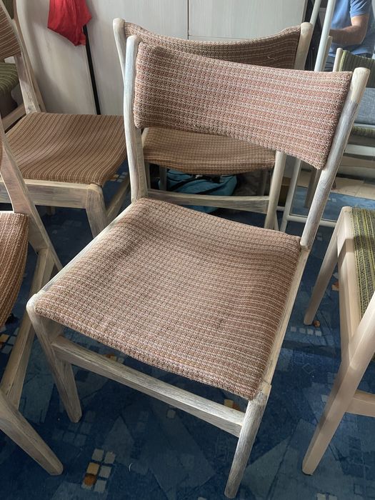 Krzesła retro Daniel