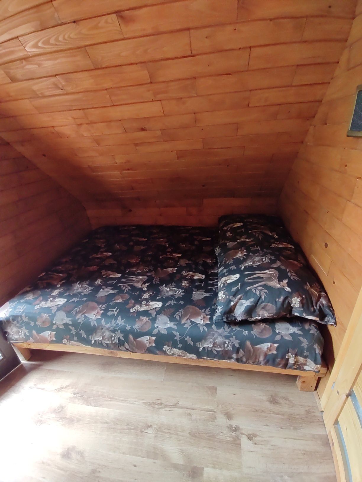 Domek z basenem jacuzzi i sauną