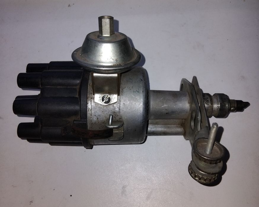 Трамблер розподілювач запалювання р-137